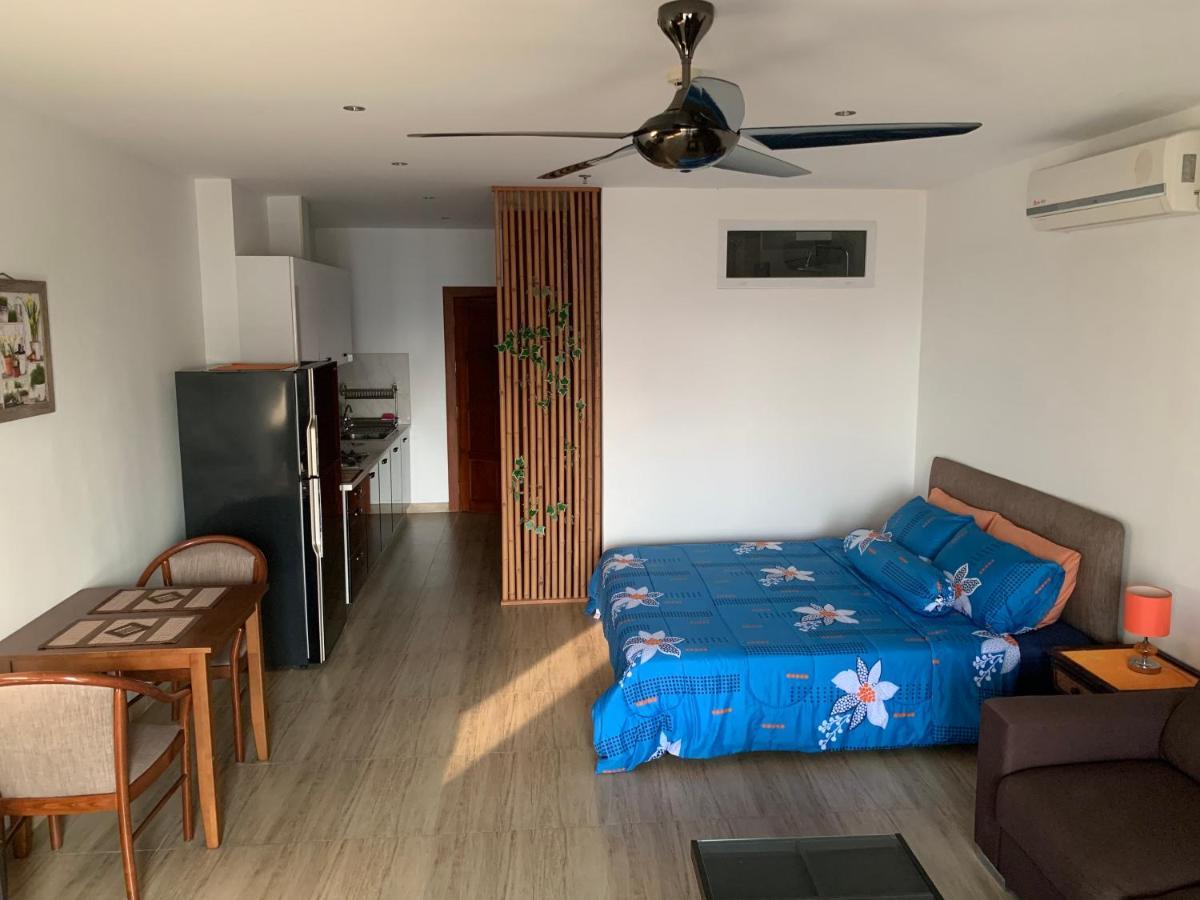 View Talay 5D Golf Apartamento Pattaya Exterior foto